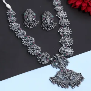 Amaya Necklace Set