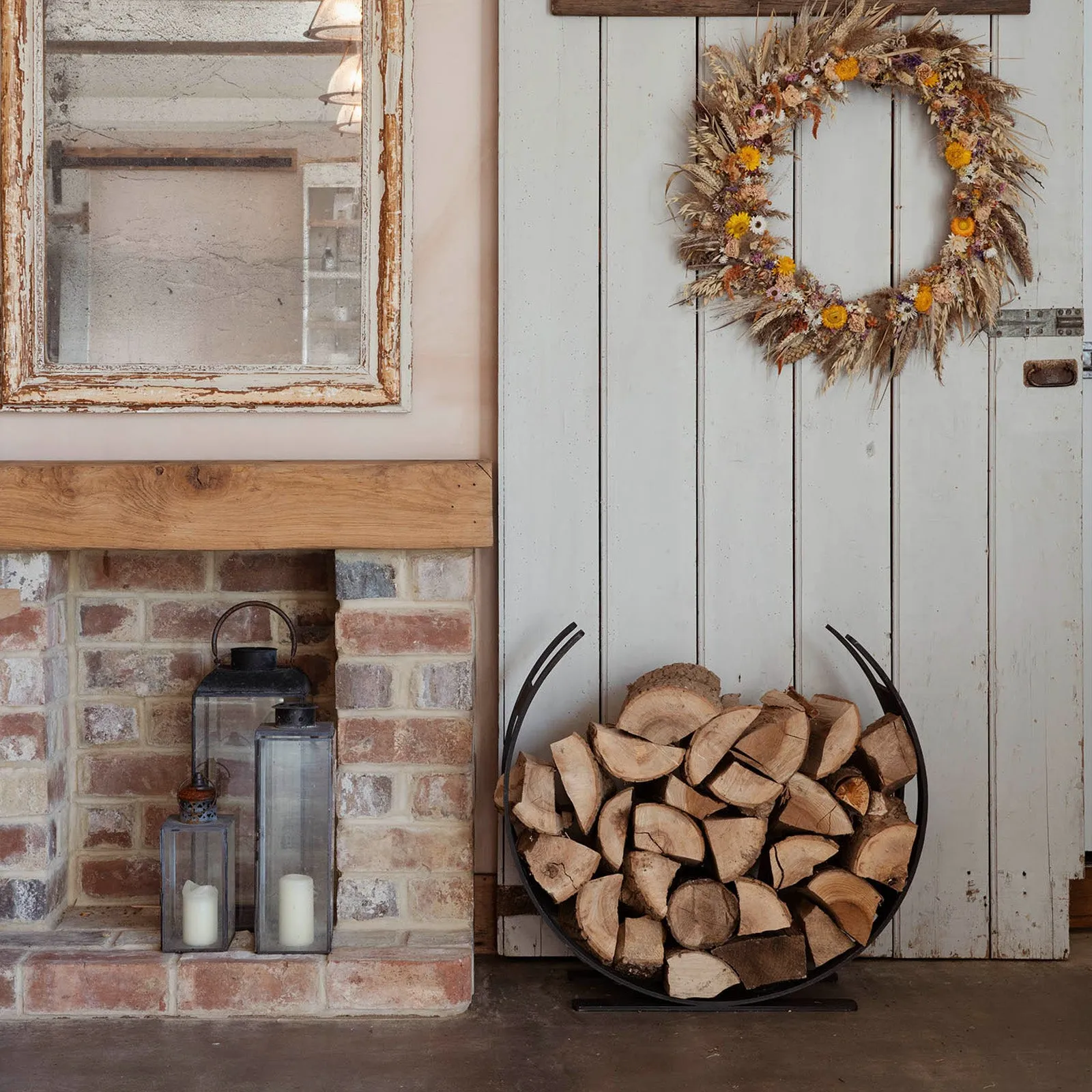 Large Curved Log Holder